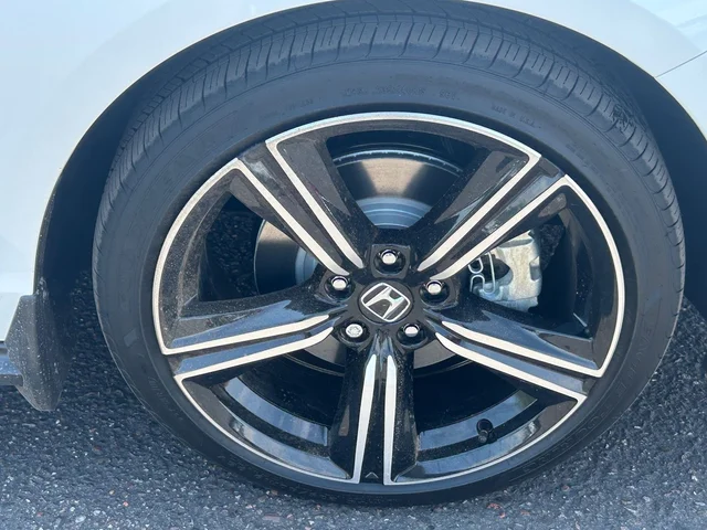 Nuevos HONDA ACCORD HYBRID à Estados chez autogozo