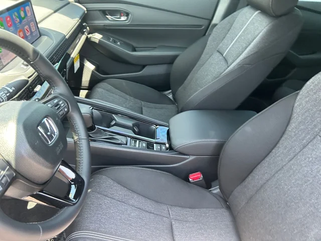 Nuevos HONDA ACCORD HYBRID à Estados chez autogozo