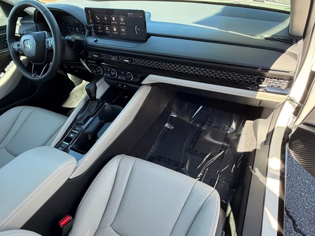 Nuevos HONDA ACCORD HYBRID à Estados chez autogozo