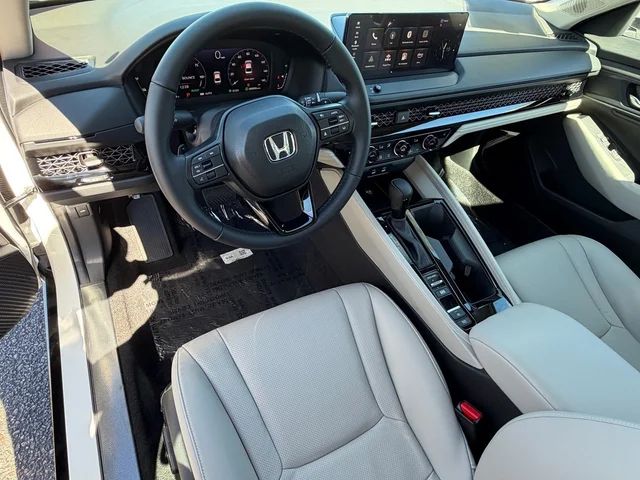 Nuevos HONDA ACCORD HYBRID à Estados chez autogozo