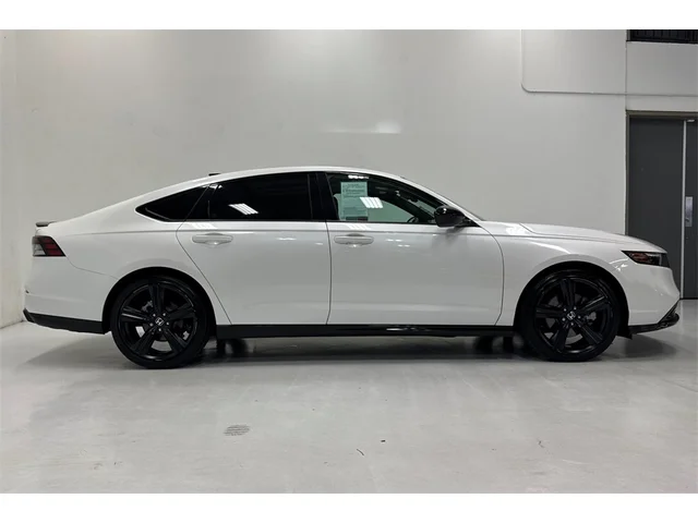 Pre-Owned HONDA Accord Hybrid at Anderson Honda in Palo Alto