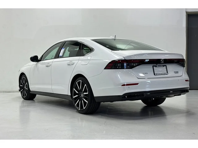 2026 Honda Accord Hybrid Touring - Photo 6