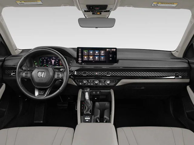 New Honda Accord Hybrid at Anderson Honda in Palo Alto