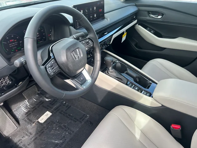 Nuevos HONDA ACCORD HYBRID à Estados chez autogozo