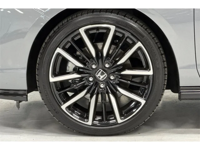 Pre-Owned HONDA Accord Hybrid at Anderson Honda in Palo Alto