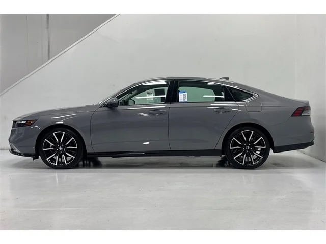 Pre-Owned HONDA Accord Hybrid at Anderson Honda in Palo Alto