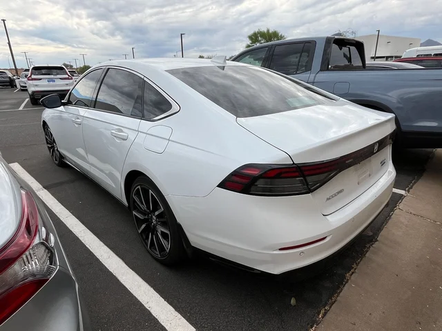SEMINUEVOS HONDA Accord Hybrid a Estados en autogozo