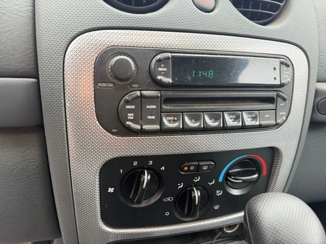 SEMINUEVOS JEEP Liberty a Estados en autogozo