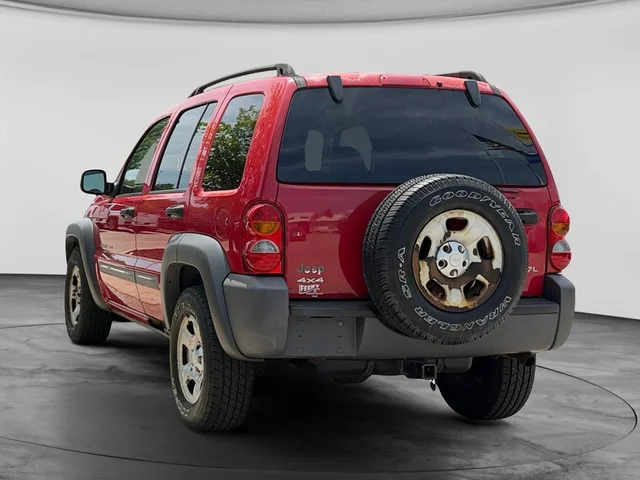 SEMINUEVOS JEEP Liberty a Estados en autogozo