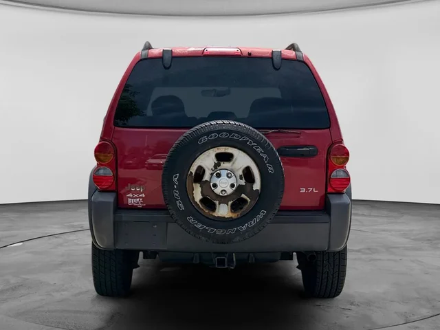 SEMINUEVOS JEEP Liberty a Estados en autogozo