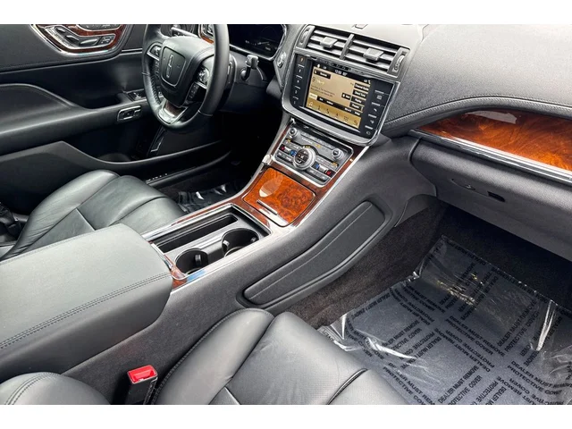 Pre-Owned LINCOLN Continental at Anderson Honda in Palo Alto