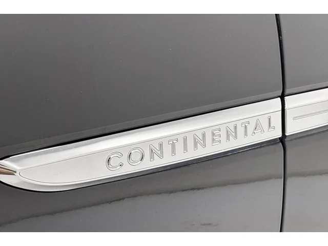 Pre-Owned LINCOLN Continental at Anderson Honda in Palo Alto