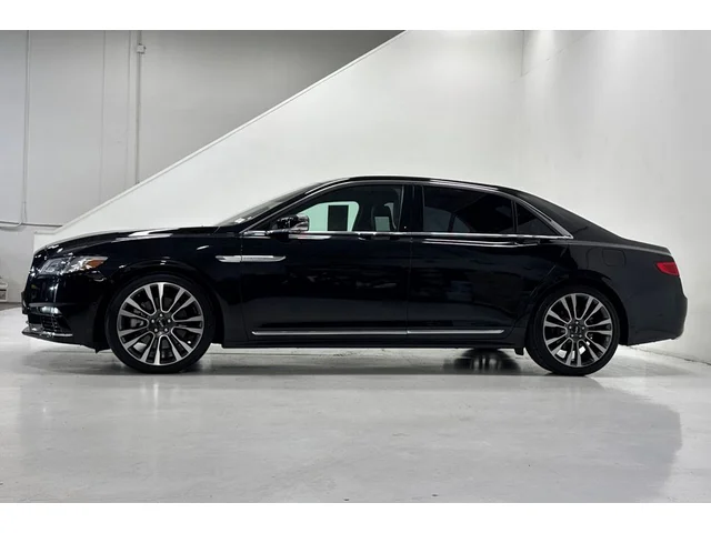 Pre-Owned LINCOLN Continental at Anderson Honda in Palo Alto