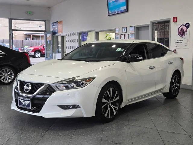 SEMINUEVOS NISSAN Maxima a Estados en autogozo
