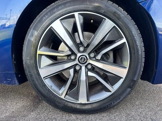 SEMINUEVOS NISSAN Maxima a Estados en autogozo