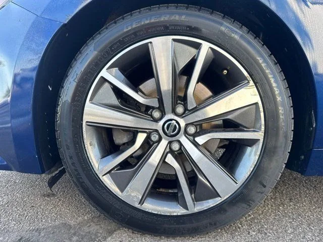 SEMINUEVOS NISSAN Maxima a Estados en autogozo