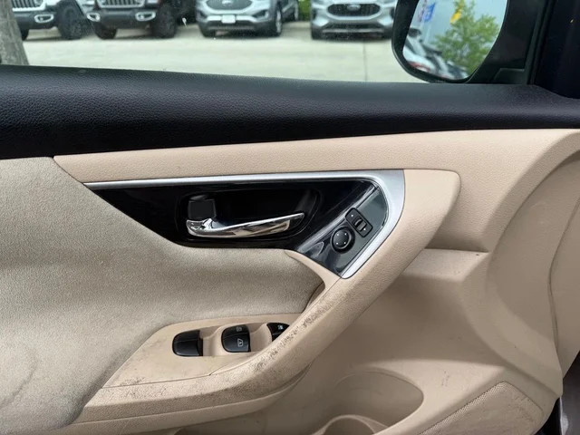 SEMINUEVOS NISSAN Altima a Estados en autogozo