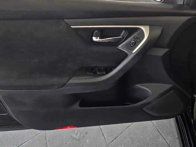 SEMINUEVOS NISSAN Altima a Estados en autogozo
