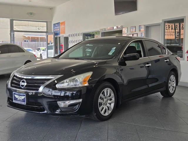 SEMINUEVOS NISSAN Altima a Estados en autogozo