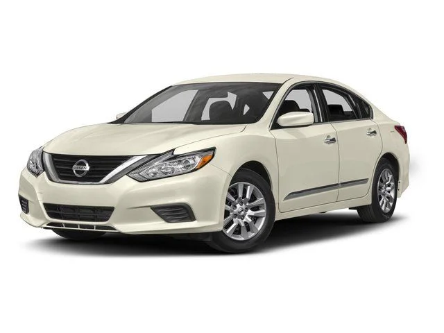 SEMINUEVOS NISSAN Altima a Estados en autogozo