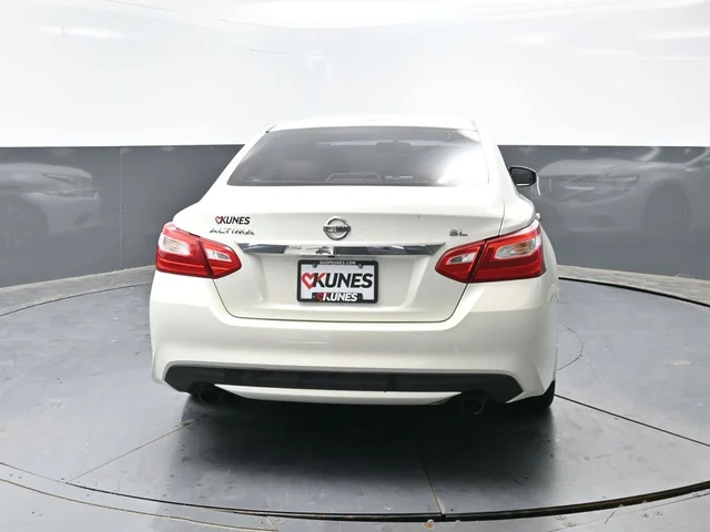 SEMINUEVOS NISSAN Altima a Estados en autogozo