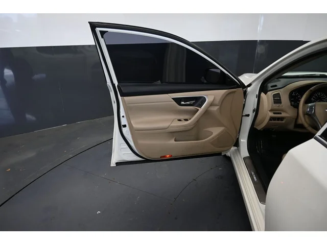 SEMINUEVOS NISSAN Altima a Estados en autogozo