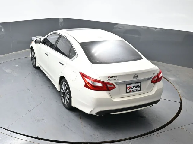 SEMINUEVOS NISSAN Altima a Estados en autogozo