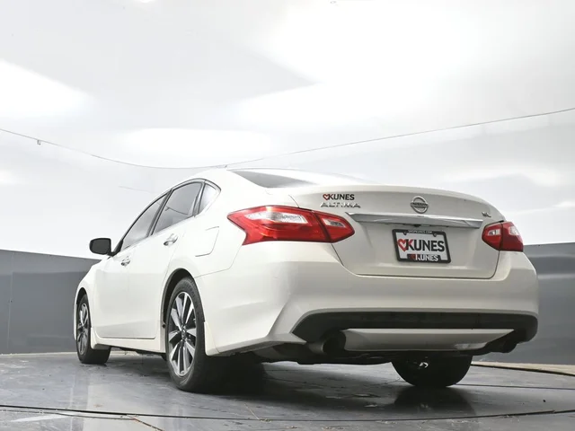 SEMINUEVOS NISSAN Altima a Estados en autogozo