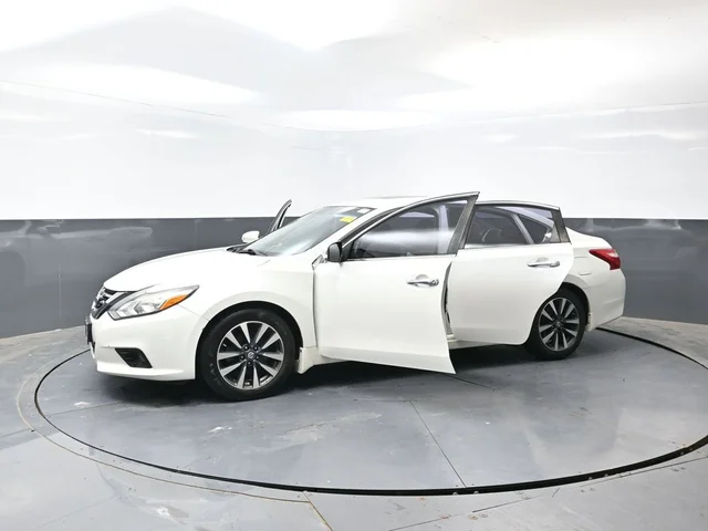 SEMINUEVOS NISSAN Altima a Estados en autogozo