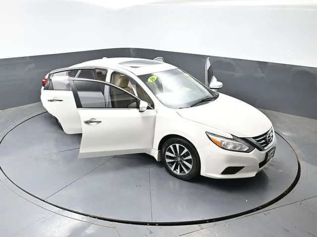 SEMINUEVOS NISSAN Altima a Estados en autogozo