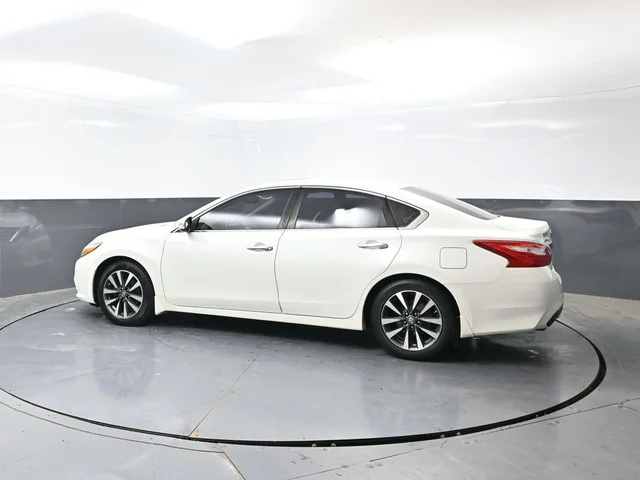 SEMINUEVOS NISSAN Altima a Estados en autogozo