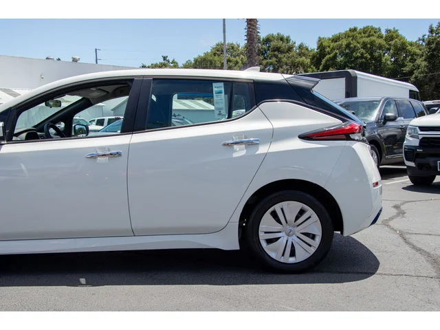 SEMINUEVOS NISSAN Leaf a Estados en autogozo