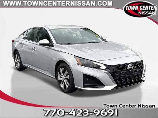 SEMINUEVOS NISSAN Altima at Kennesaw, in Town Center Nissan