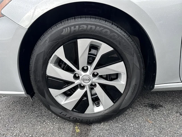 SEMINUEVOS NISSAN Altima at Kennesaw, in Town Center Nissan