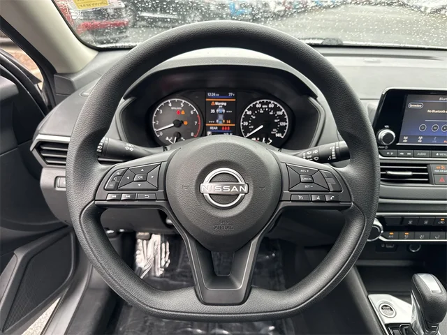 SEMINUEVOS NISSAN Altima at Kennesaw, in Town Center Nissan