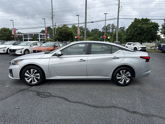 SEMINUEVOS NISSAN Altima at Kennesaw, in Town Center Nissan