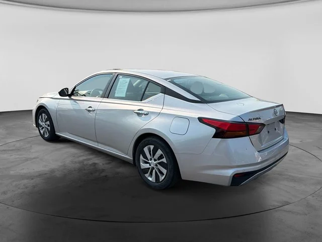 SEMINUEVOS NISSAN Altima a Estados en autogozo