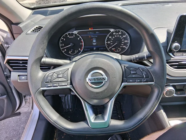SEMINUEVOS NISSAN Altima a Estados en autogozo
