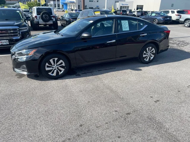 SEMINUEVOS NISSAN Altima a Estados en autogozo