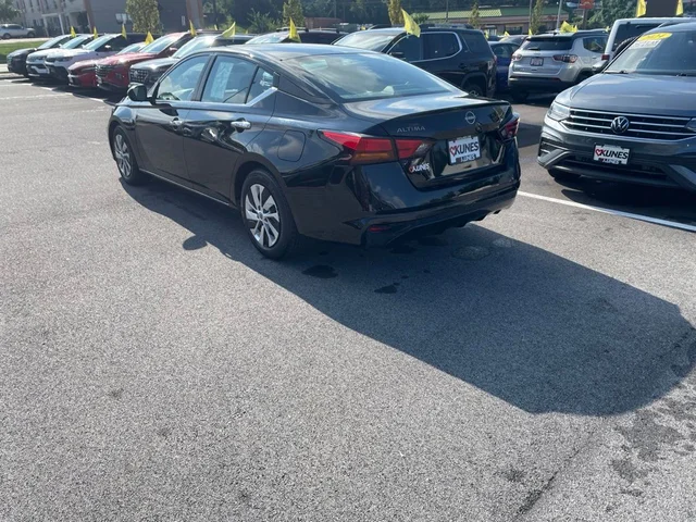 SEMINUEVOS NISSAN Altima a Estados en autogozo