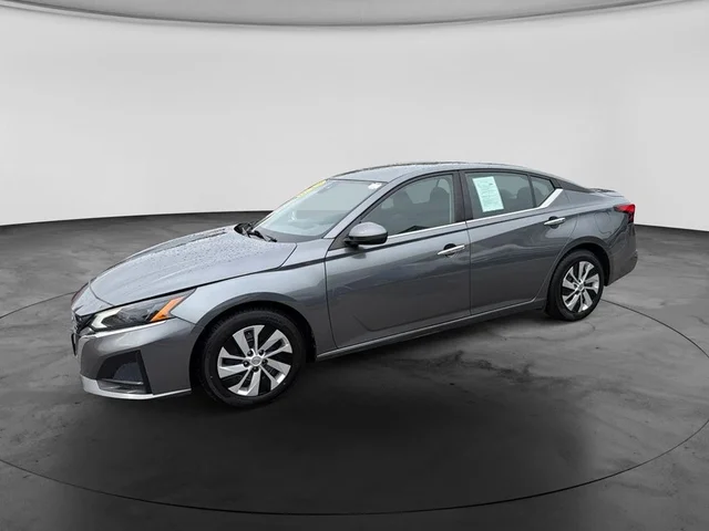 SEMINUEVOS NISSAN Altima a Estados en autogozo