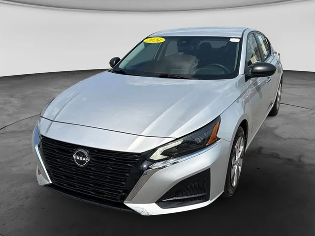 SEMINUEVOS NISSAN Altima a Estados en autogozo
