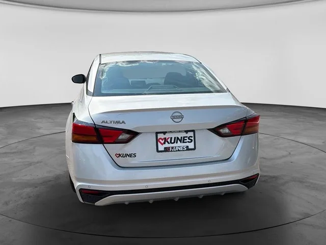SEMINUEVOS NISSAN Altima a Estados en autogozo