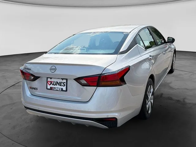 SEMINUEVOS NISSAN Altima a Estados en autogozo
