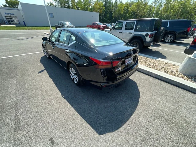 SEMINUEVOS NISSAN Altima a Estados en autogozo