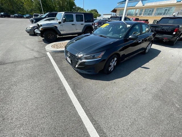 SEMINUEVOS NISSAN Altima a Estados en autogozo