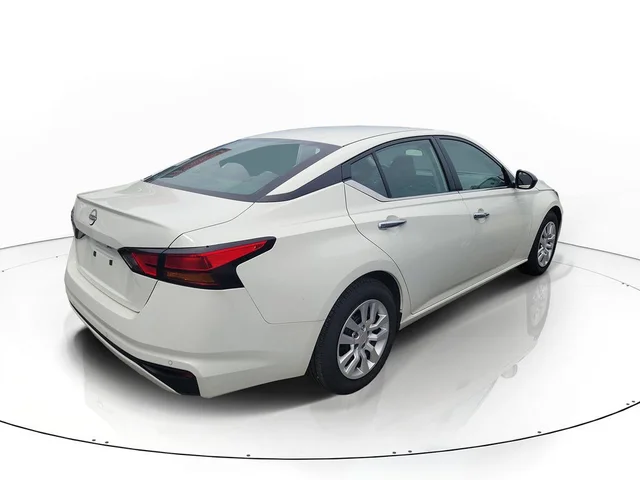 SEMINUEVOS NISSAN Altima a Estados en autogozo