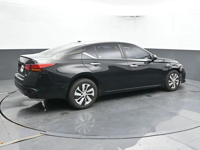 SEMINUEVOS NISSAN Altima a Estados en autogozo