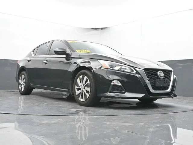 SEMINUEVOS NISSAN Altima a Estados en autogozo