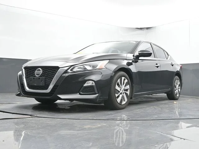 SEMINUEVOS NISSAN Altima a Estados en autogozo